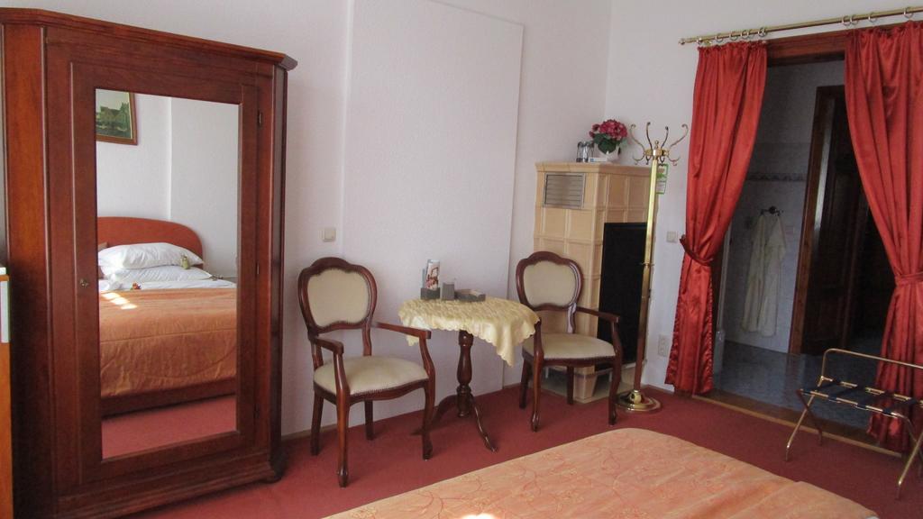 Hotel - Pension Villa Marie Radebeul Eksteriør billede
